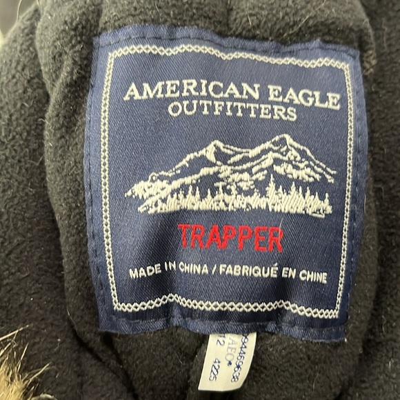 American Eagle Outfitters Fur Lined Trapper Hat Plaid Outdoors Button accent - Picture 7 of 7